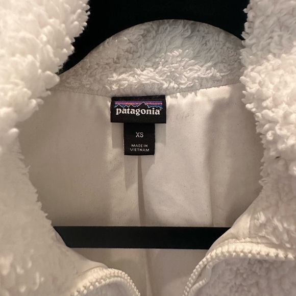 Patagonia Los Gatos Women’s White Fleece Vest - Picture 3 of 4